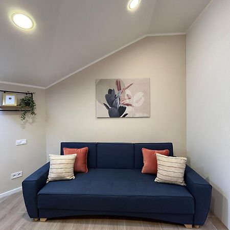 Modern Apartment In The City Center Lviv Ngoại thất bức ảnh